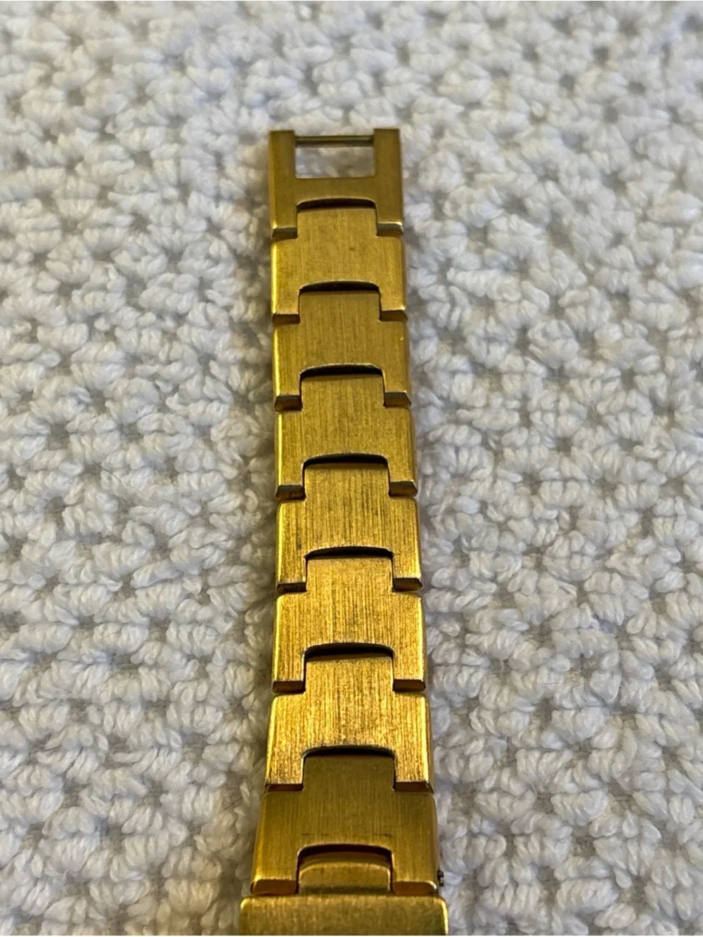 Vintage Gruen Gold Toned Peekaboo GR7301 Ladies Watch Japan Movement